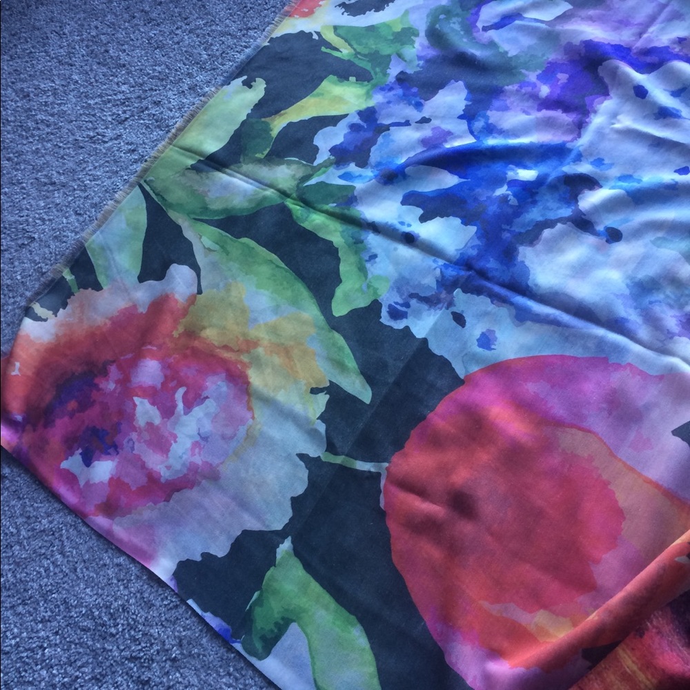 Italian Silk floral scarf NWT